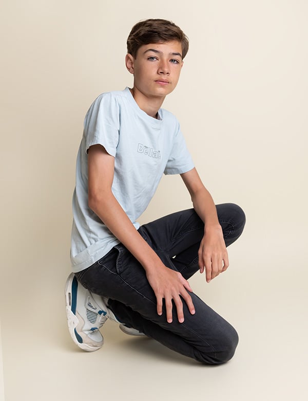 Kindermodel met bruin haar Sam