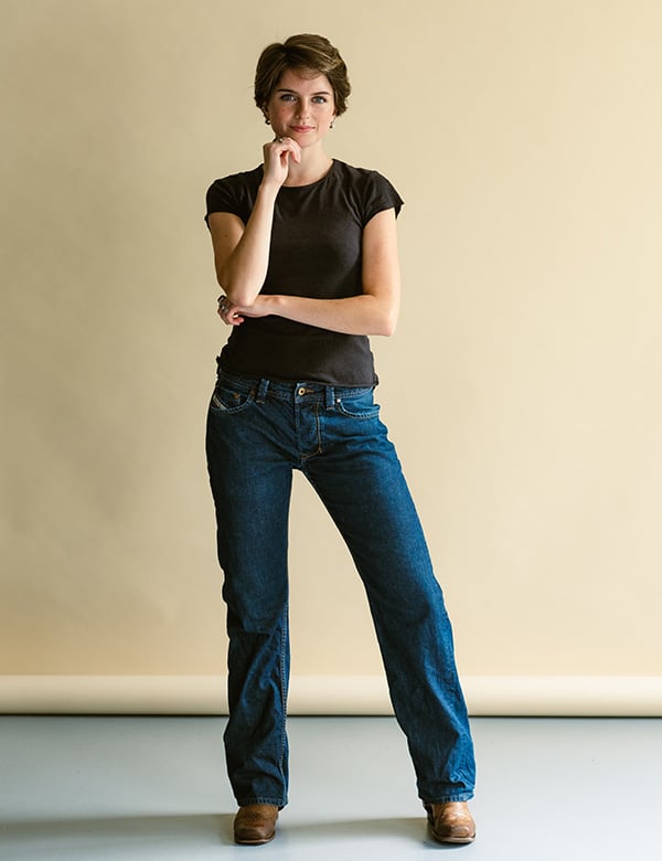 Vrouwelijk model met bruin haar Annick H.