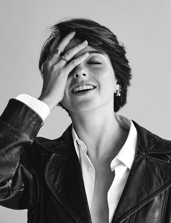 Vrouwelijk model met bruin haar Annick H.