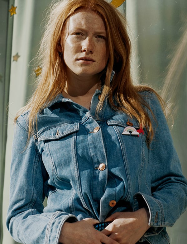 Vrouwelijk model met rood haar Axelle