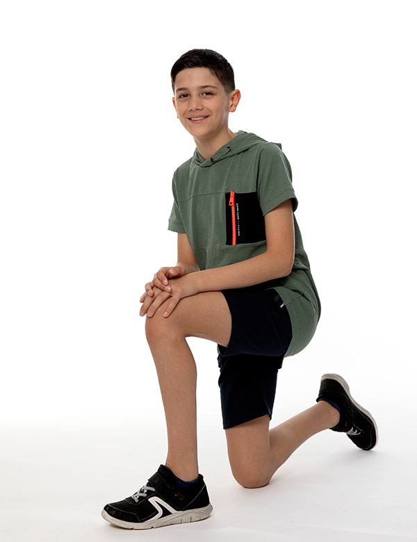Kindermodel met bruin haar Santiago