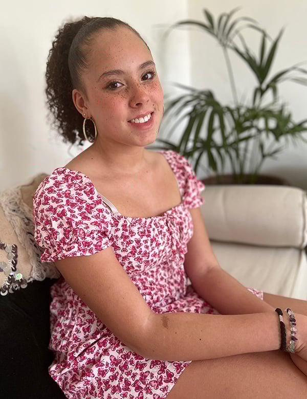 Kindermodel krullend haar Faith