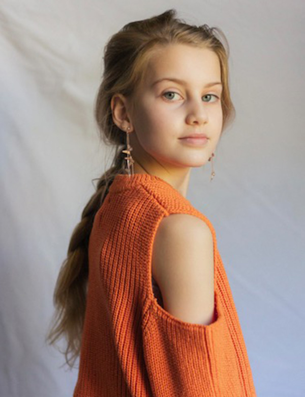 Kindermodel blond haar Lizzie