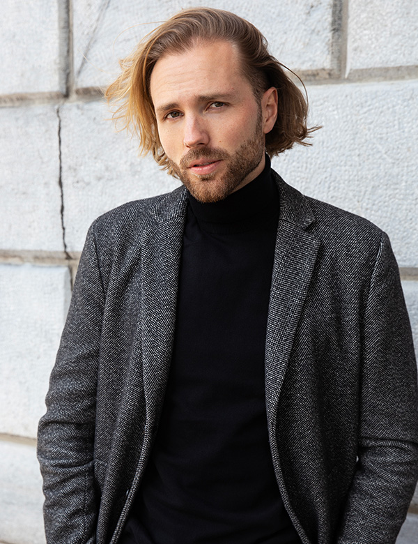 Mannelijk model blond haar Marijn L.