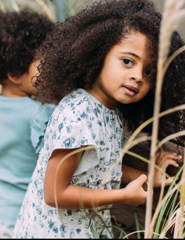 Kindermodel bruin haar Noëlly