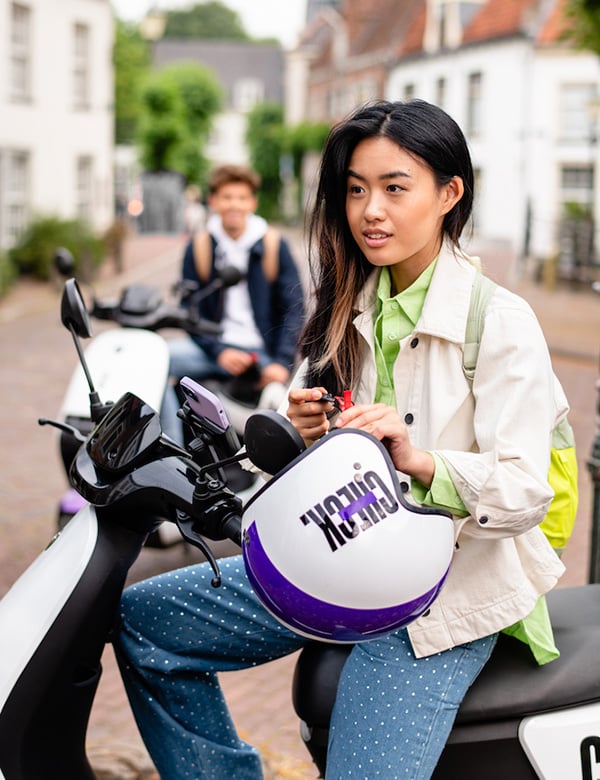 Vrouwelijk model zwart haar Anna