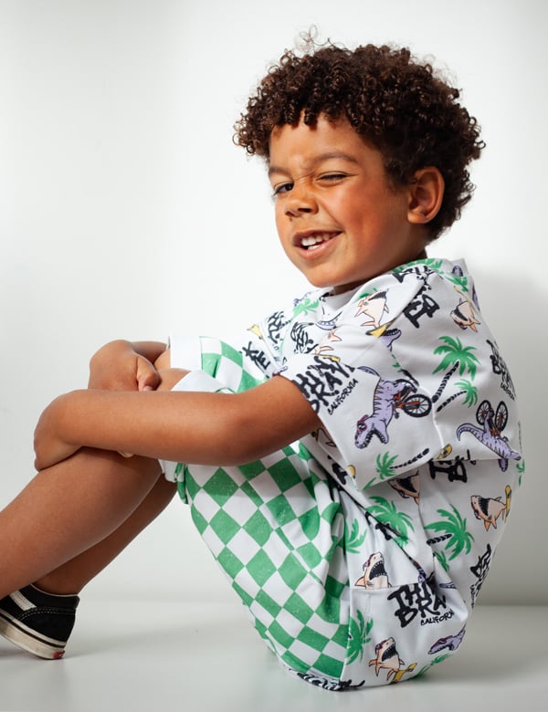 Kindermodel met bruin haar Eden K.