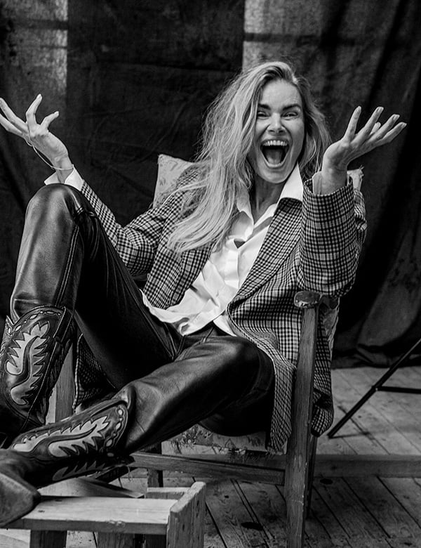 Vrouwelijk model met blond haar Imke H.