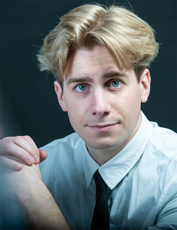 Mannelijk model met blond haar Keije V.