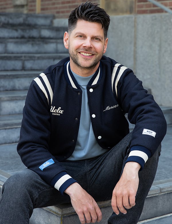 Mannelijk model kort haar Maarten