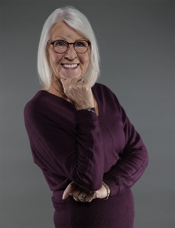 Seniorenmodel met grijs haar Marianne S.