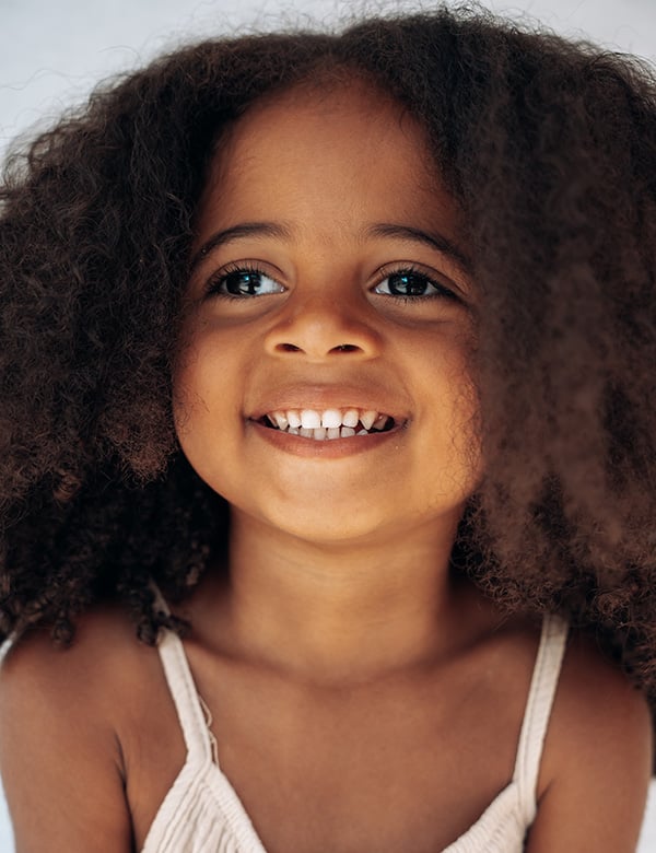 Kindermodel bruin haar noëlly