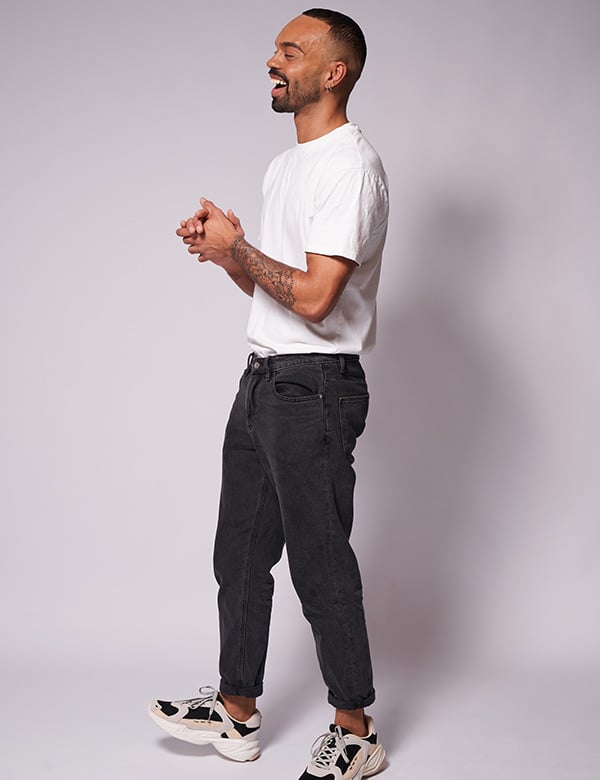 Mannelijk model Falou