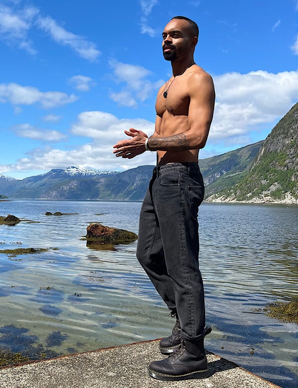 Mannelijk model Falou