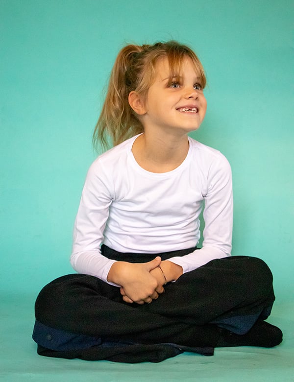 Kindermodel met blond haar Keet.