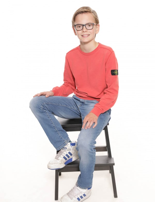 Kindermodel met blond haar Lex