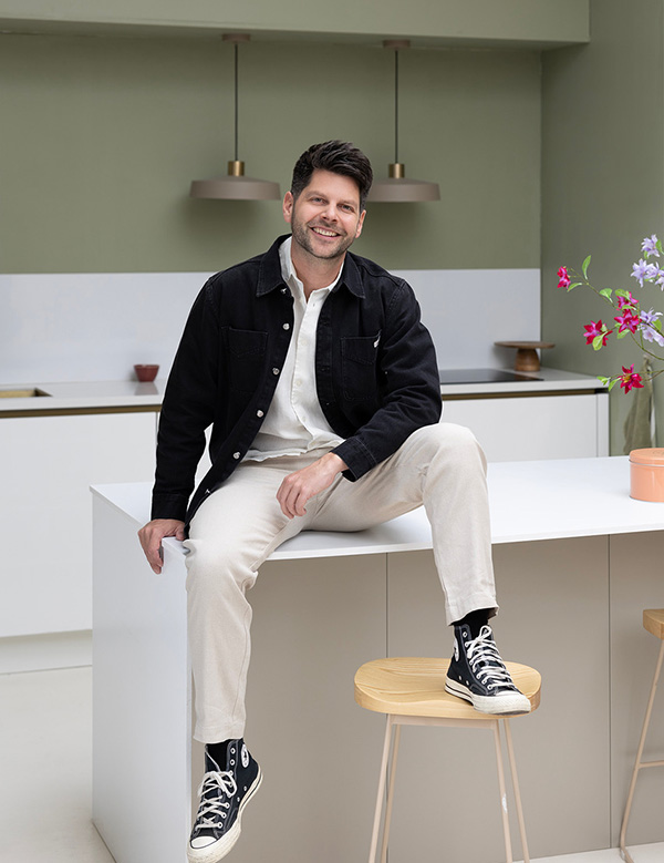 Mannelijk model bruin haar Maarten