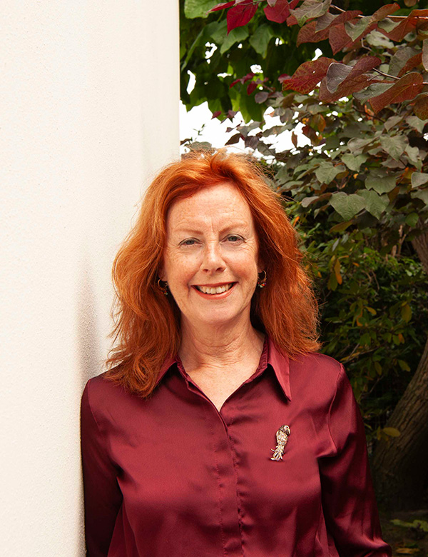 Vrouwelijk model met rood haar Marry