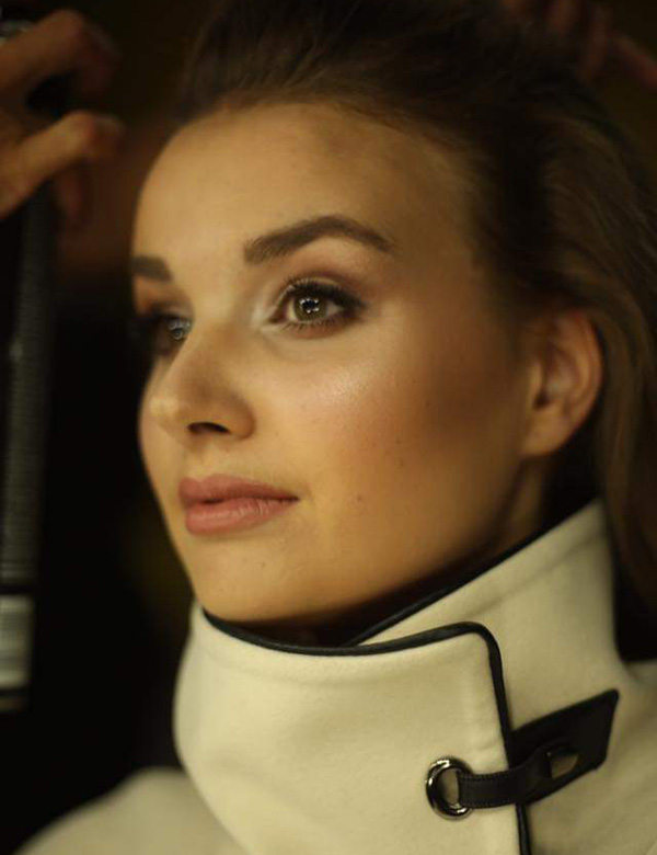 Vrouwelijk model Michelle Ne.
