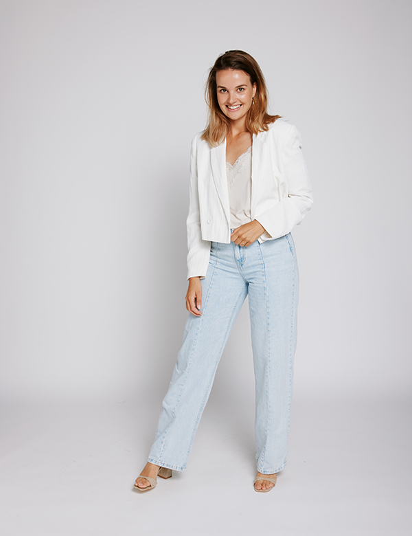 Vrouwelijk model Michelle Ne.