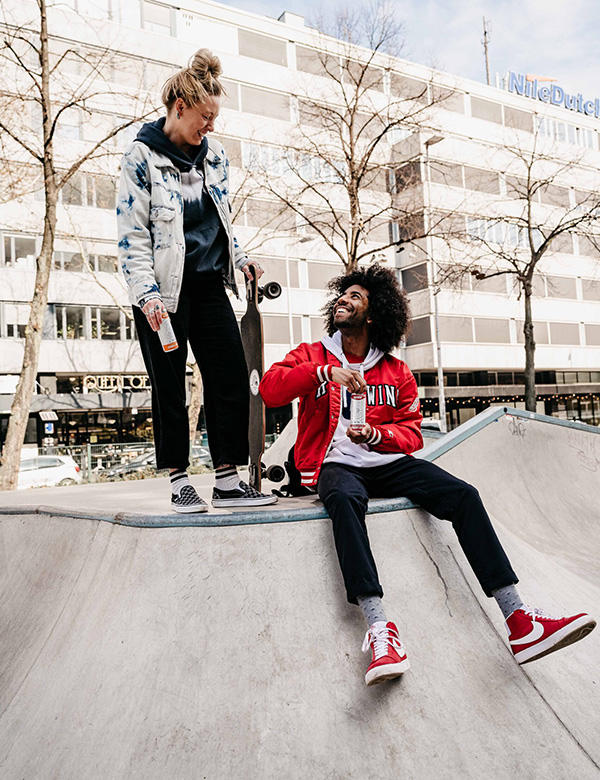 Mannelijk model met krullend haar Mitchel