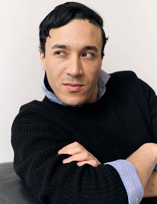 Mannelijk model met bruin haar Moussa