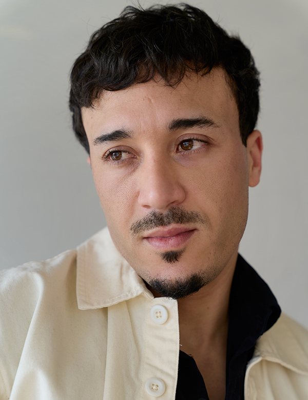 Mannelijk model met zwart haar Moussa