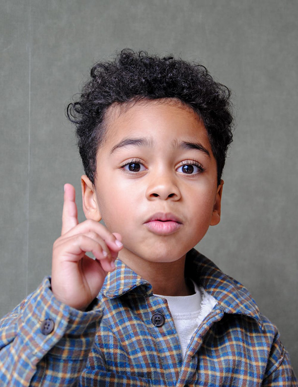 Kindermodel krullend haar Arthur B.