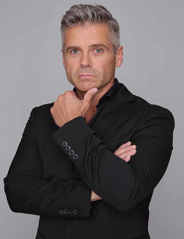 Mannelijk model met grijs haar Bertil