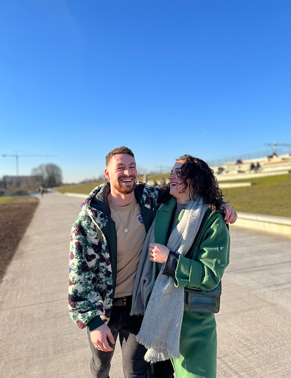 Mannelijk model met bruin haar Boy