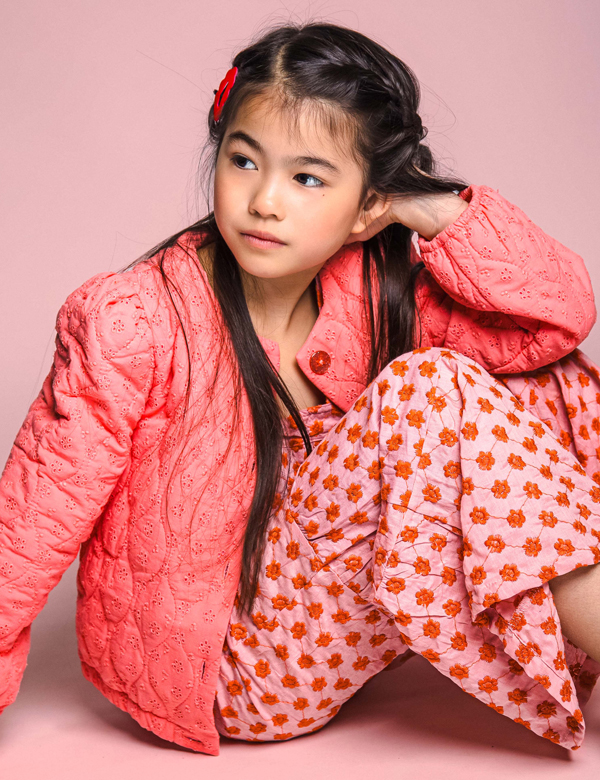 Kindermodel met zwart haar Charlene C.