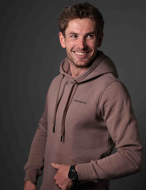 Mannelijk model met bruin haar David