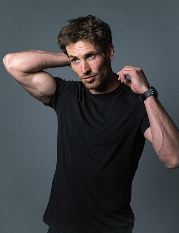 Mannelijk model met bruin haar David