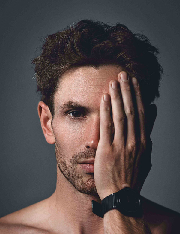 Mannelijk model met bruin haar David