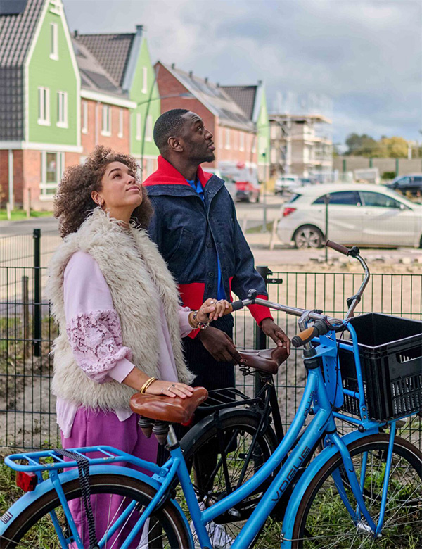 Mannelijk model met zwart haar Nene