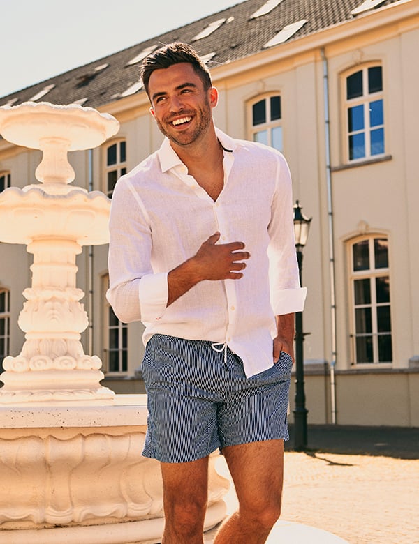 Mannelijk model met bruin haar Bram A.