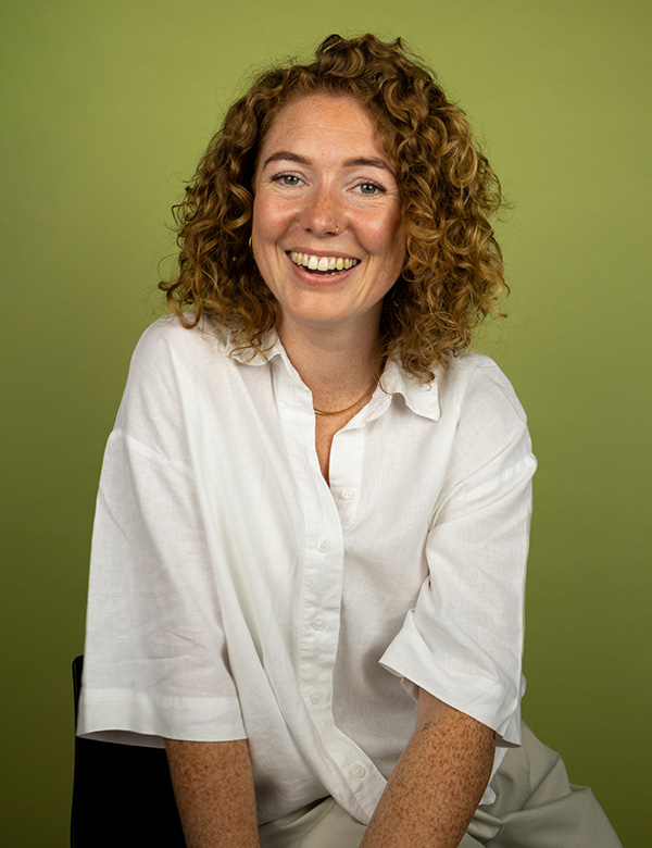 Vrouwelijk model met rood haar Ruby D.