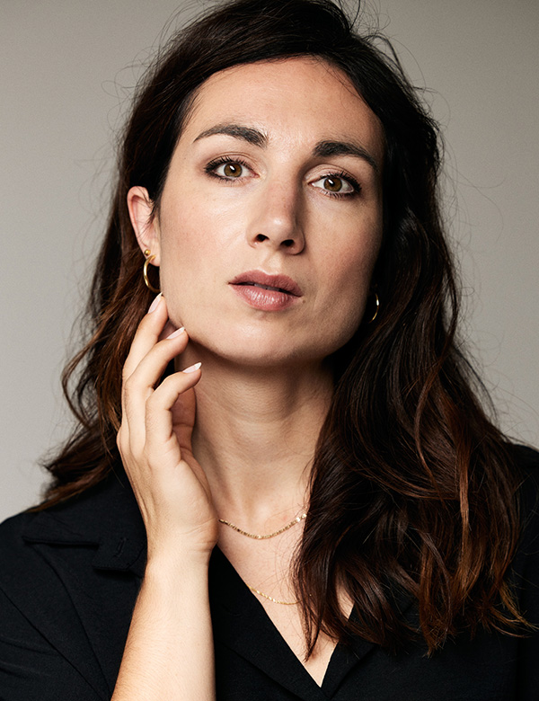 Vrouwelijk model met bruin haar Susan J.