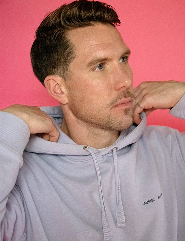 Mannelijk model met bruin haar Thomas