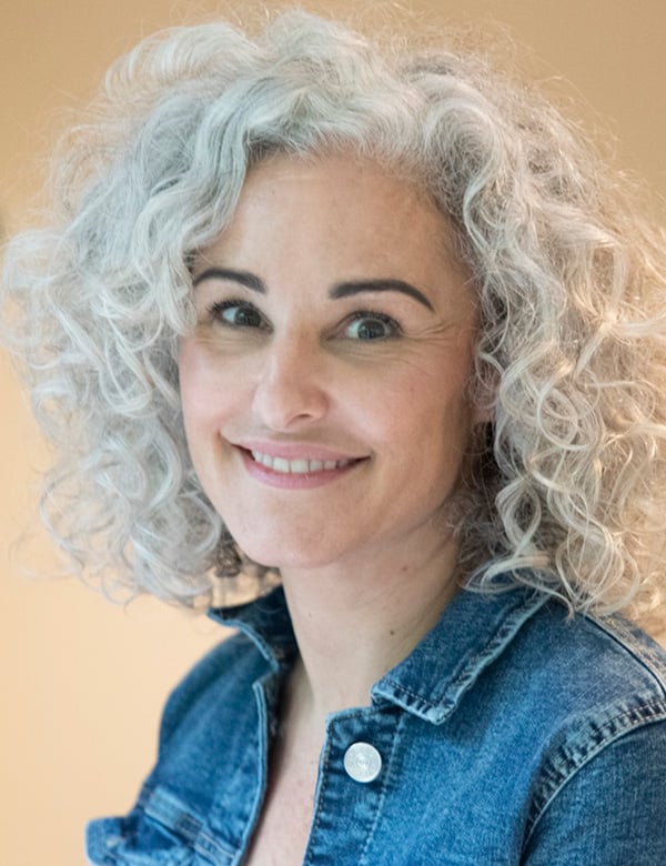 Vrouwelijk model met grijs haar Zamarra