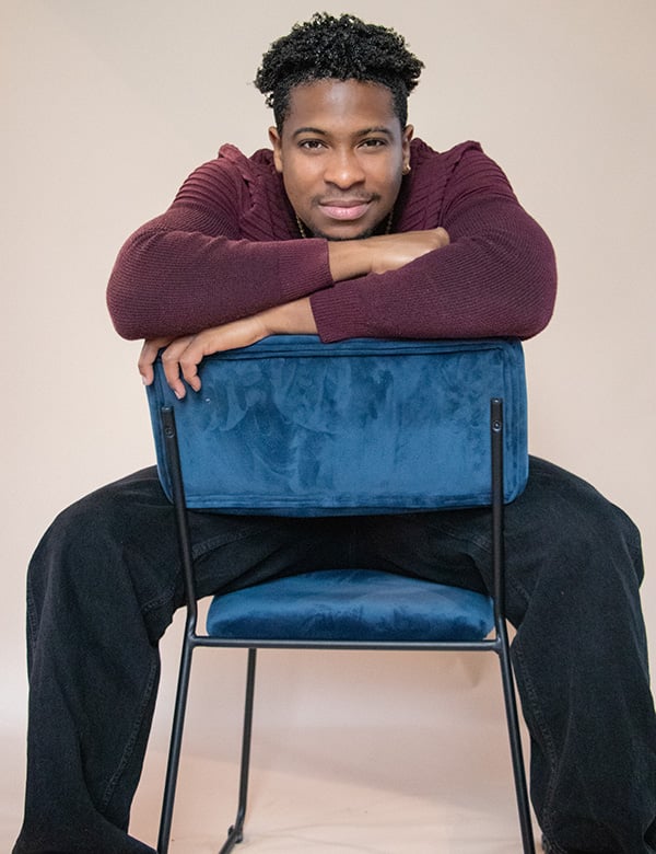 Mannelijk model met donkere huid Joshua