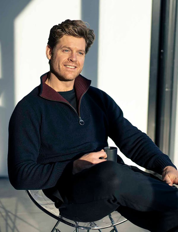 Mannelijk model met blond/rossig haar Lennert