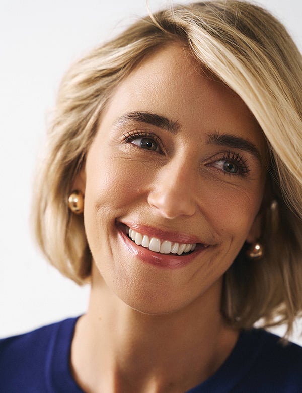 Vrouwelijke model met blond haar Suus.