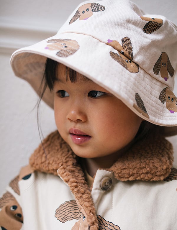 Kindermodel met zwart haar Feli