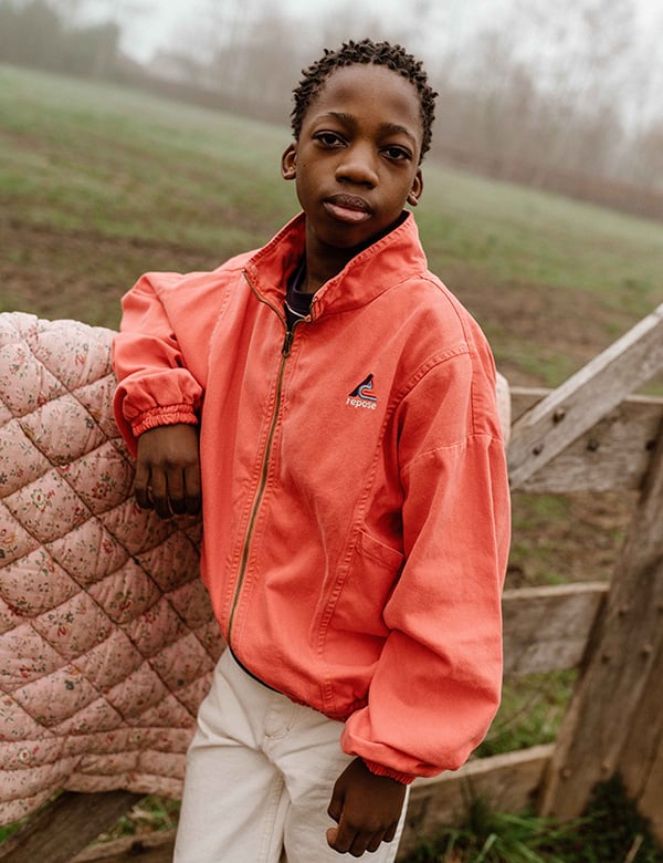 kindermodel met donker haar Nea