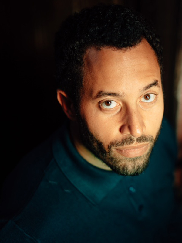 Mannelijk model met bruin haar Erwin B.