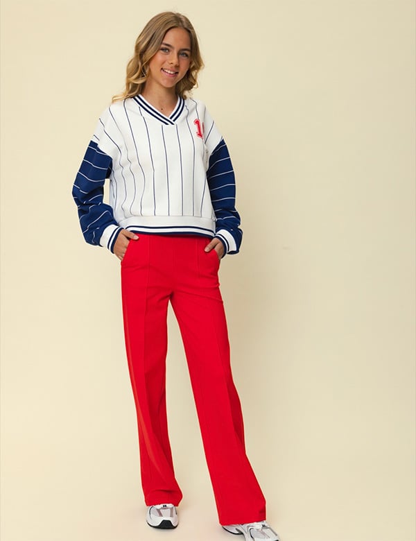 Tienermodel met blond haar Sophie K.