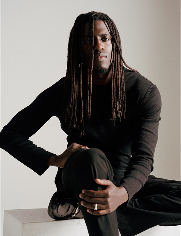 Mannelijk model met zwart haar Denzel