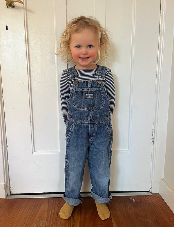 Kindermodel met blond haar Doris