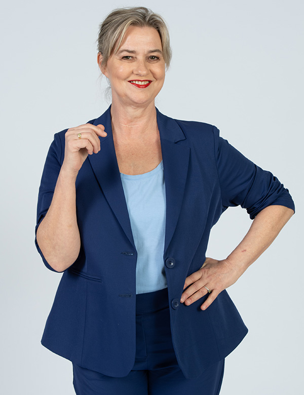 Vrouwelijk model met blond haar Hilde